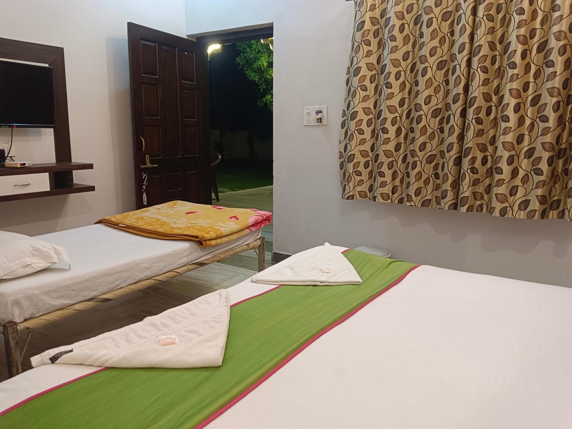 Hotel Mewad Haveli Pushkar Exterior photo